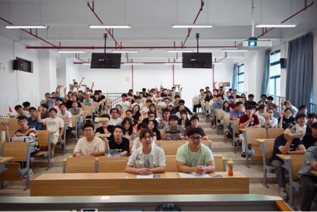 1749025871708416.png image.png