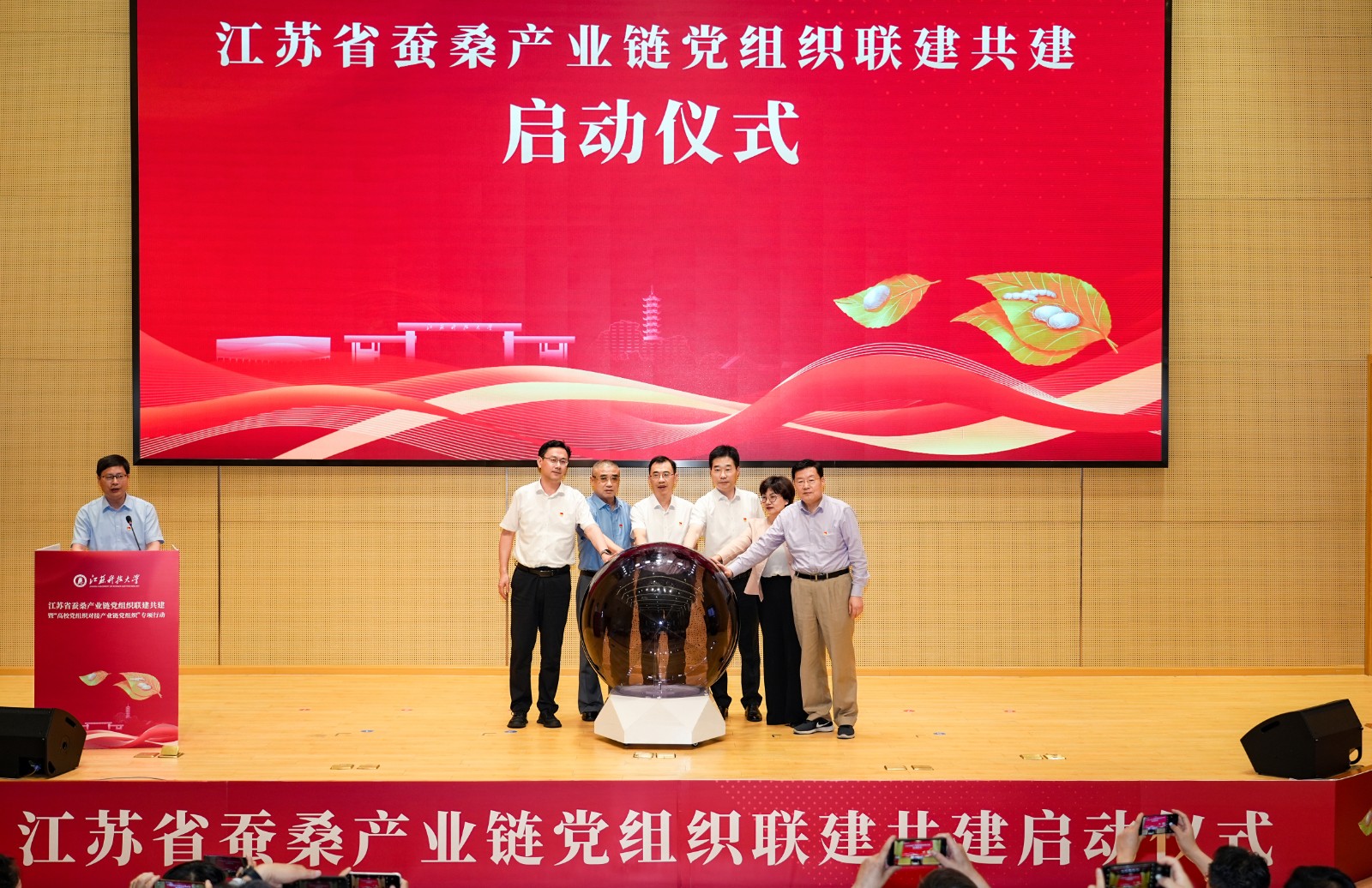 1749607687619693.jpg 1749607687619693.jpg