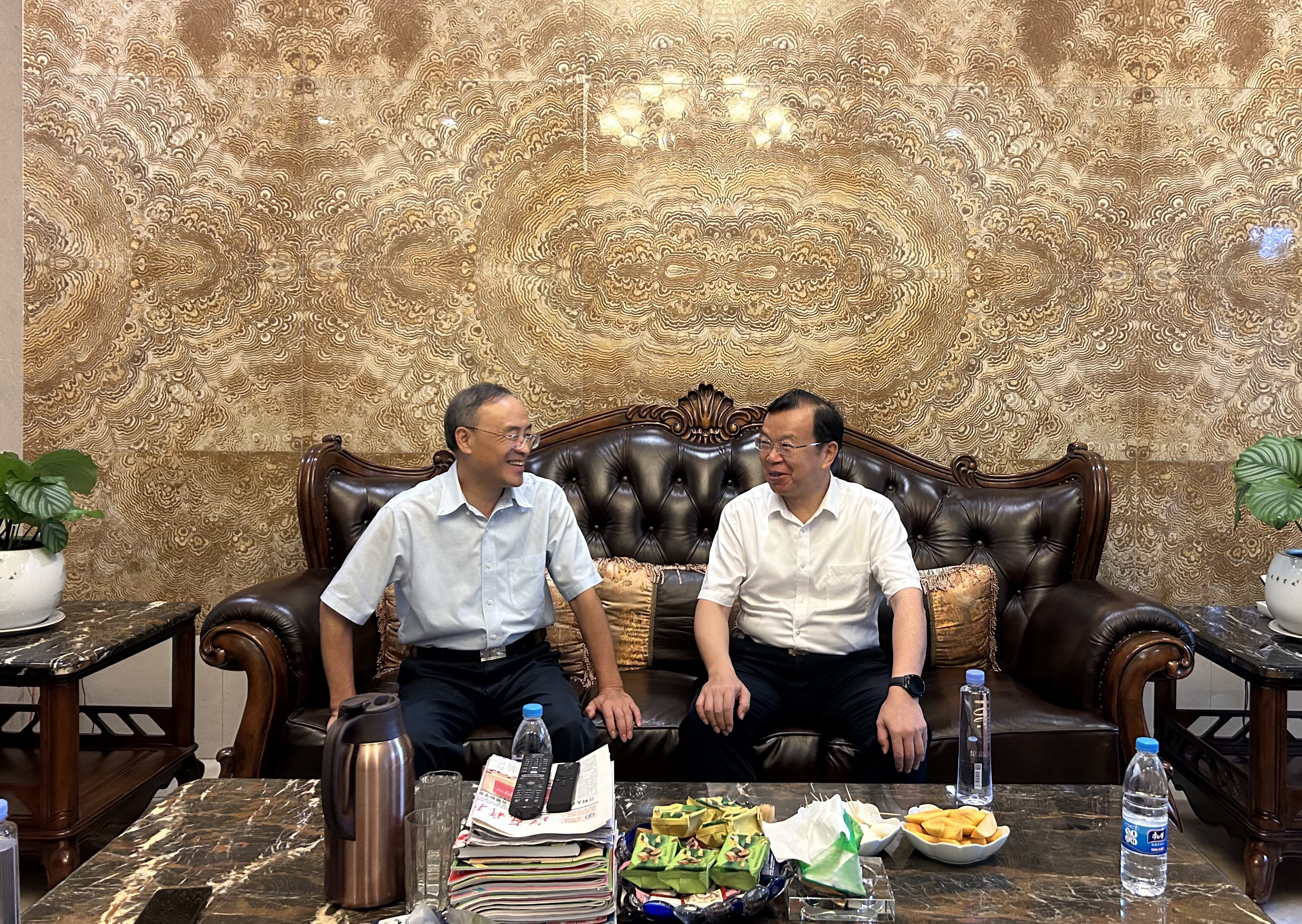 1727676752349800.jpg 1727676752349800.jpg