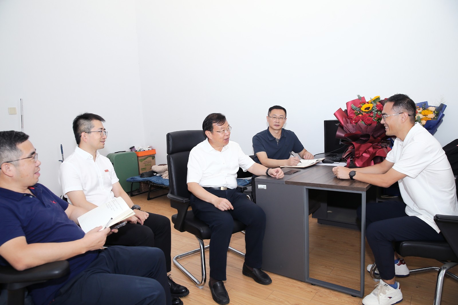 1726037126590873.jpg 1726037126590873.jpg